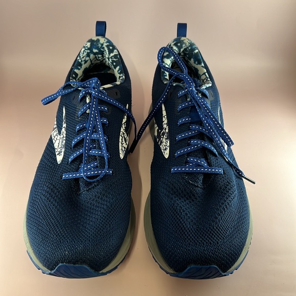 Brooks Revel 5 Used Men’s 13 Running Shoes Navy Blue White Gray - Picture 10 of 14